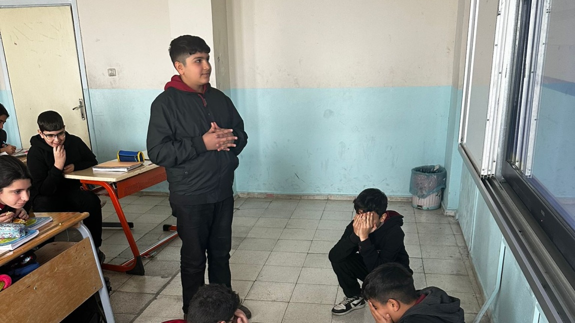 Yüzde yüz 100 oyun projesi “yattı kalktı oyunu”